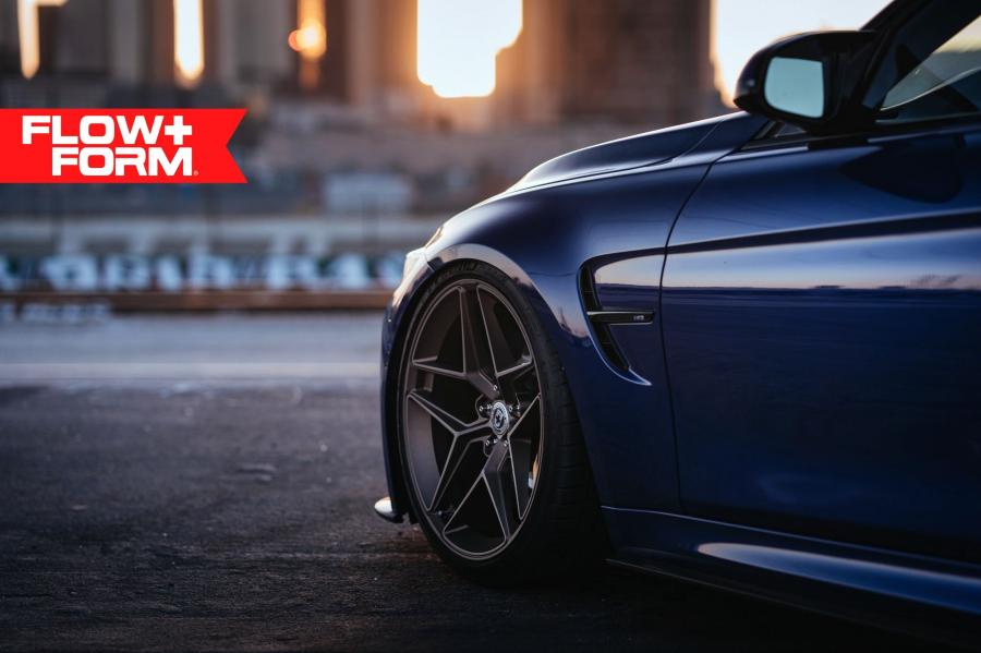 Детали экстерьера BMW M3 Sedan on HRE Wheels (FF11) 2019 года  (фото 6 из 8)